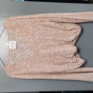 Anthropologie Sadie & Sage long Bell sleeves v-neck floral pattern size small